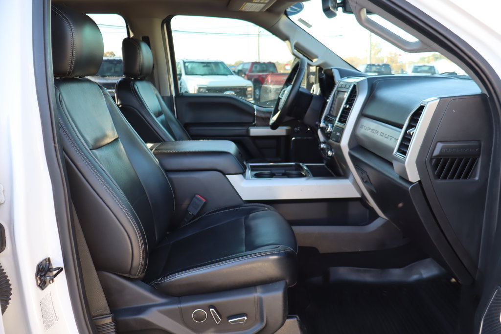 Used 2019 Ford F350 Lariat w/ Lariat Ultimate Package AWD/4WD image 39