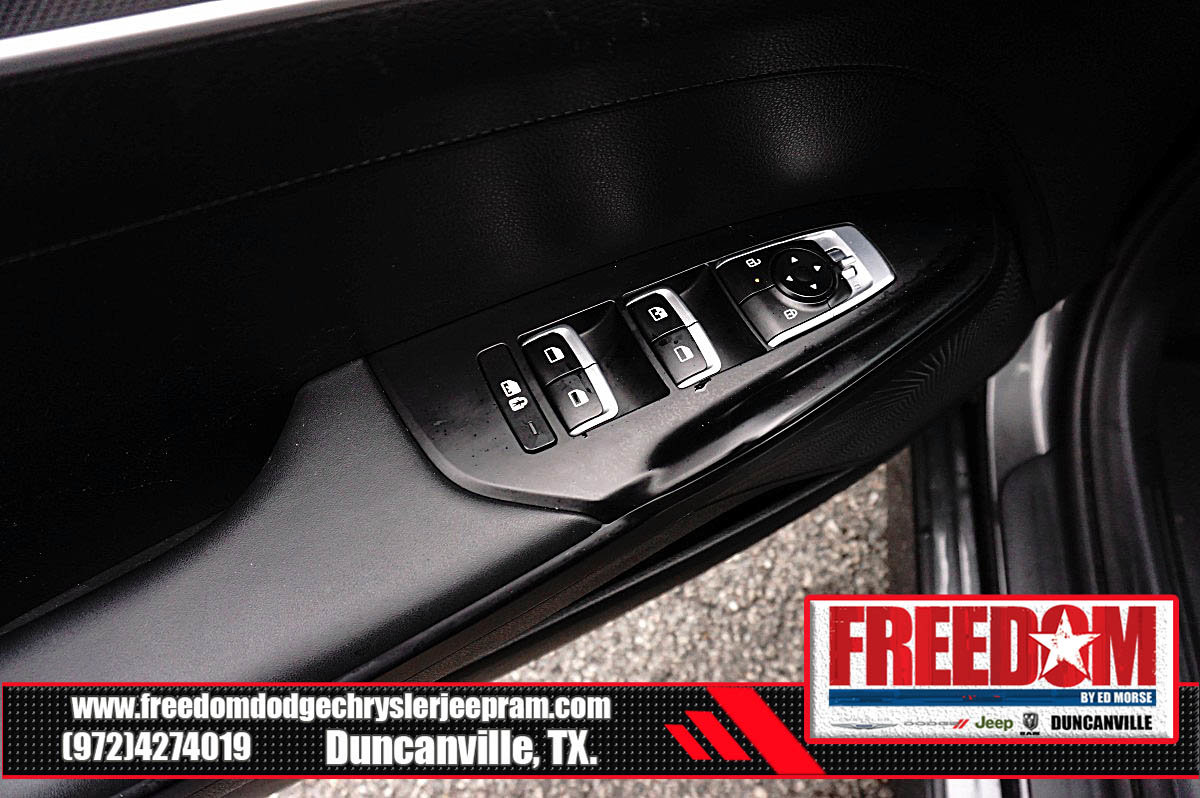 Used 2025 Kia K5 LXS FWD image 39