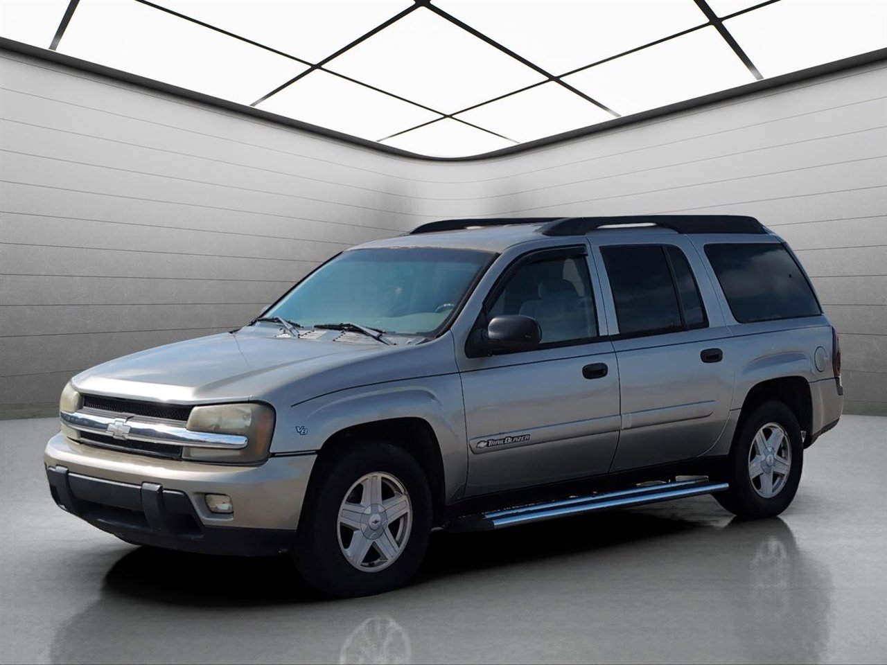 Used 2003 Chevrolet TrailBlazer EXT LS 2WD image 1