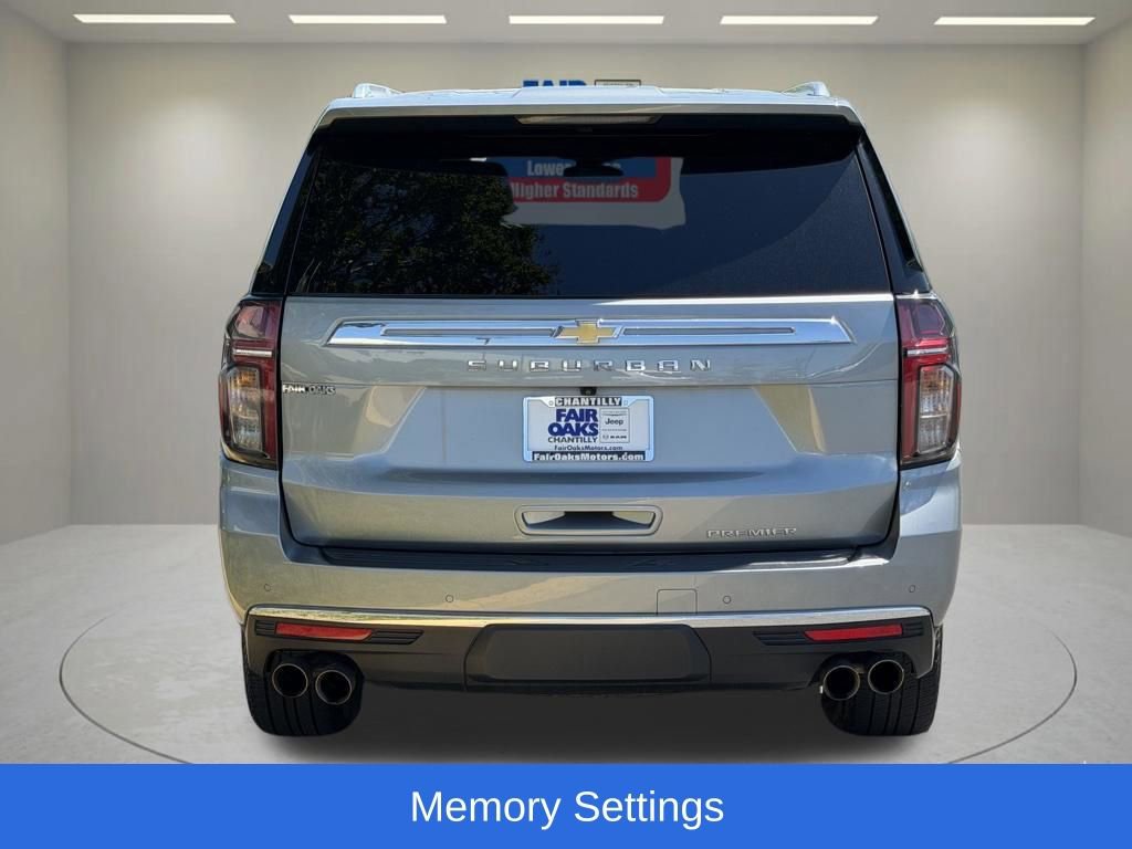 Used 2024 Chevrolet Suburban Premier image 9