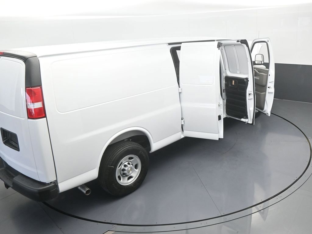 New 2026 Chevrolet Express 2500 Extended w/ Driver Convenience Package RWD image 66