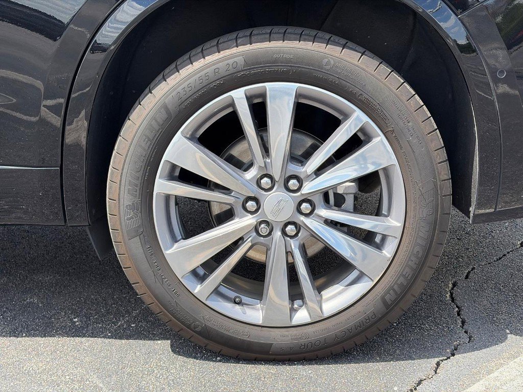 Used 2024 Cadillac XT6 Premium Luxury w/ Technology Package AWD/4WD image 9