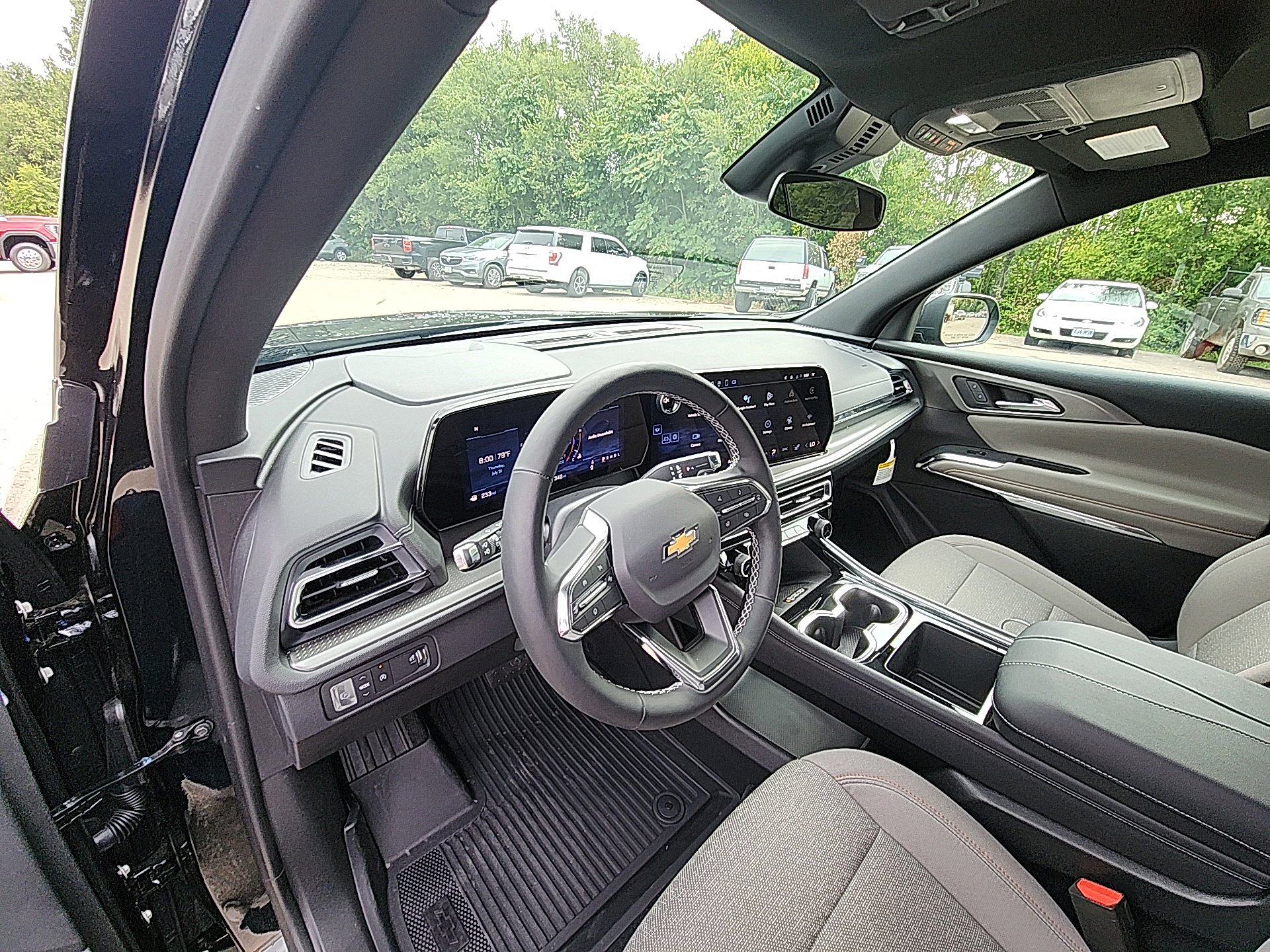 New 2025 Chevrolet Traverse LT w/ LPO, Cargo Package image 14