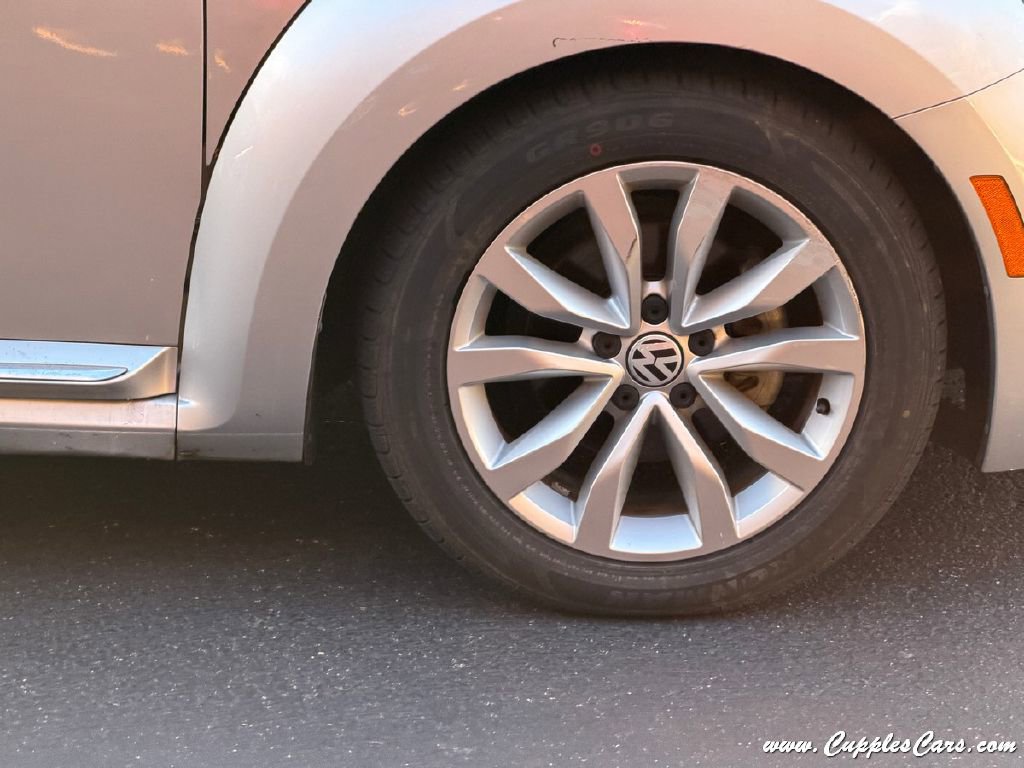 Used 2015 Volkswagen Beetle TDI image 46