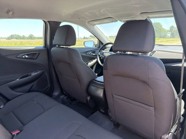 Used 2023 Chevrolet Malibu RS FWD image 17