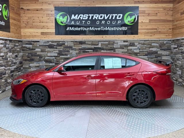 Used 2018 Hyundai Elantra SE FWD image 25