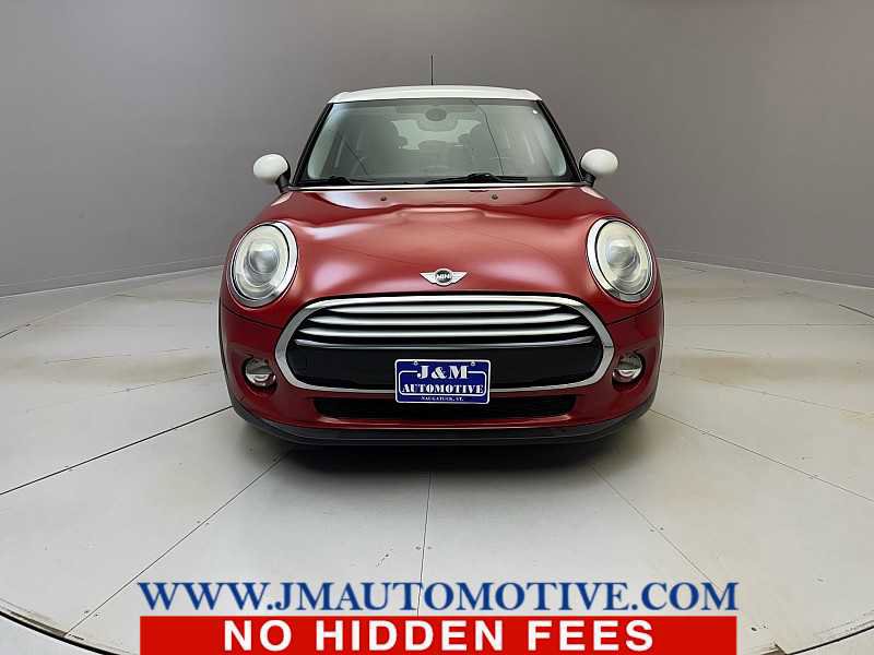 Used 2015 MINI Cooper 4-Door Hardtop image 8