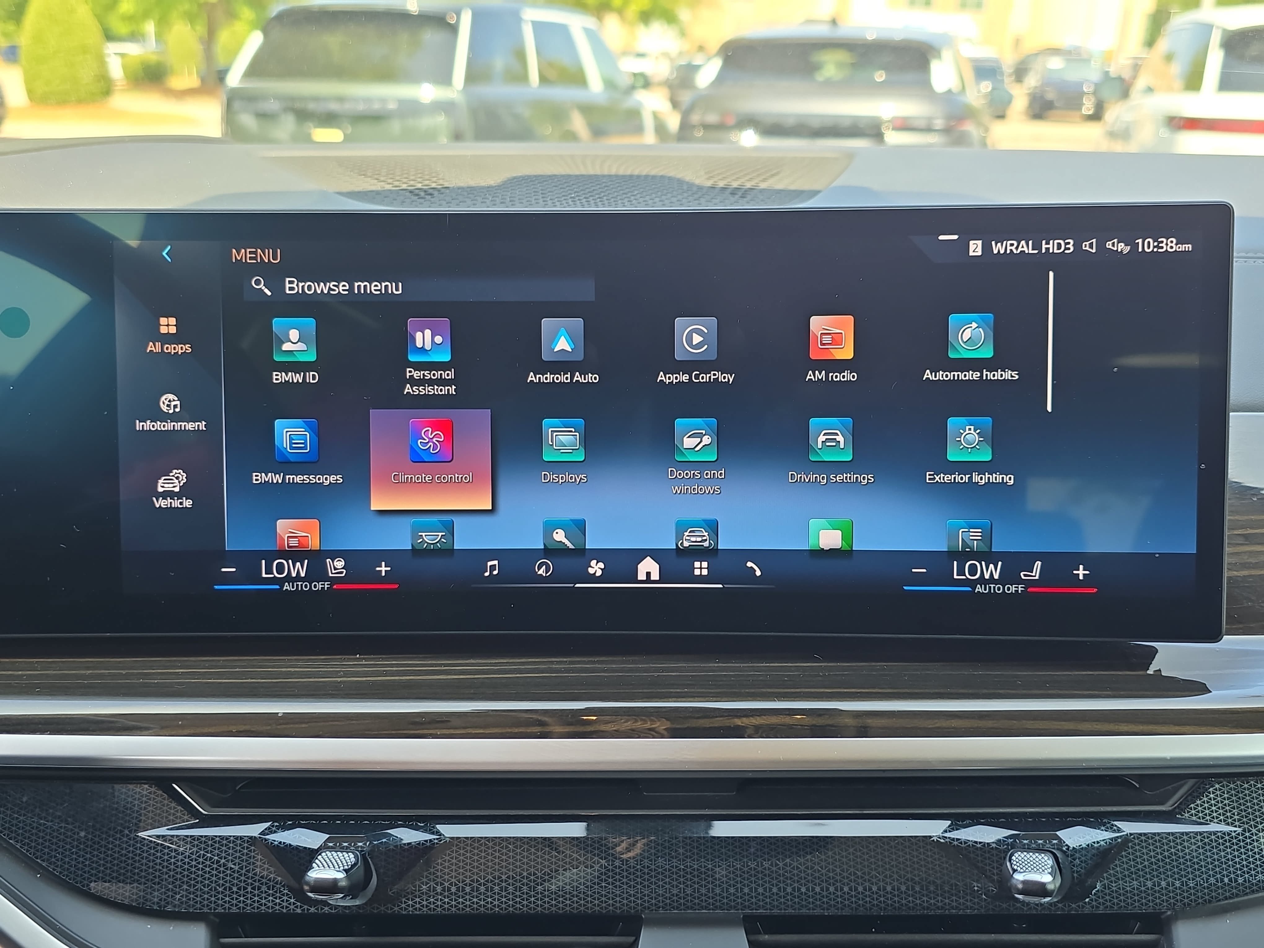 Used 2025 BMW X7 xDrive40i AWD/4WD image 26
