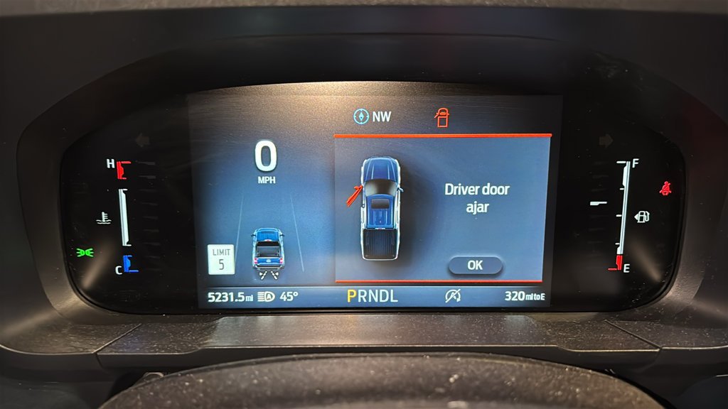 Used 2025 Ford Maverick Lariat w/ 4K Tow Package AWD/4WD image 14