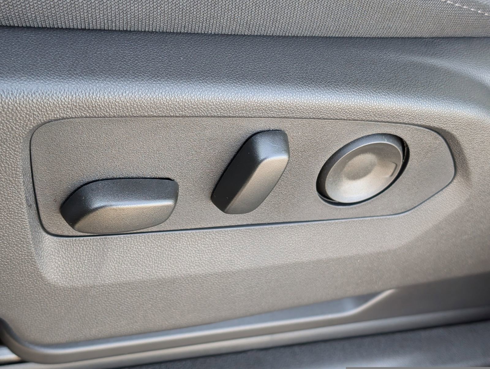 New 2026 Chevrolet Silverado 1500 LT w/ Z71 Off-Road Package image 15