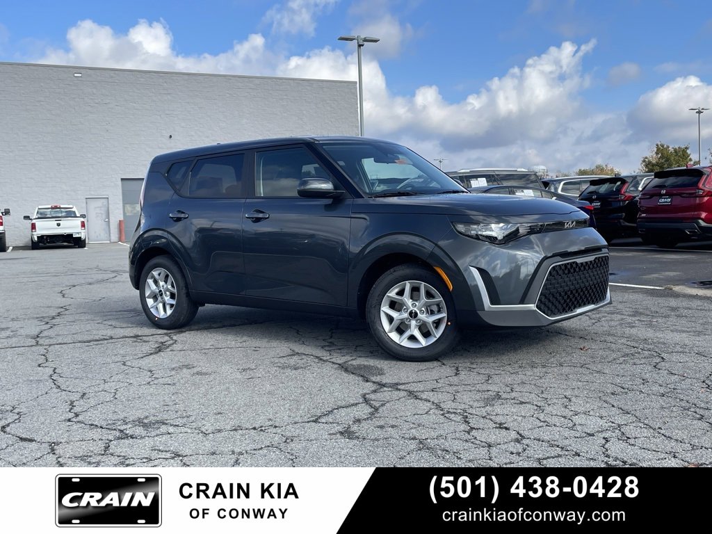 New 2025 Kia Soul LX