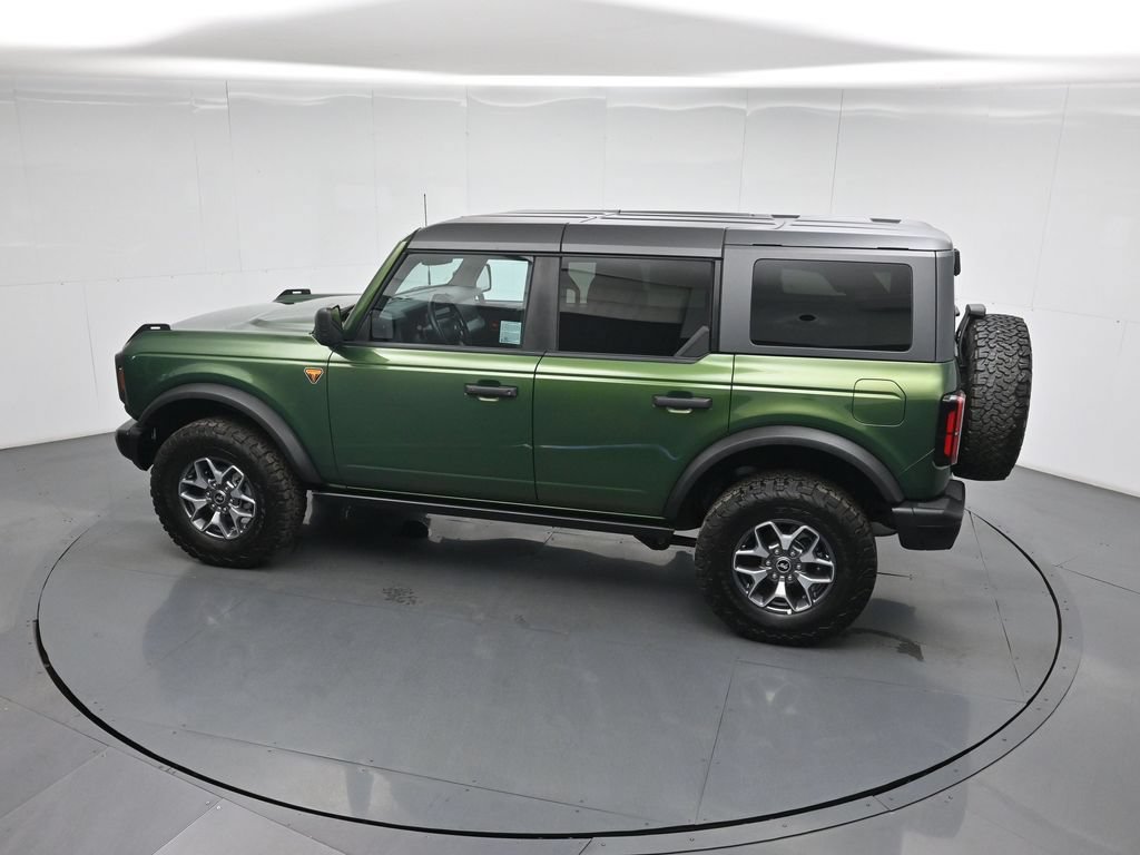 Certified 2025 Ford Bronco Badlands AWD/4WD image 43