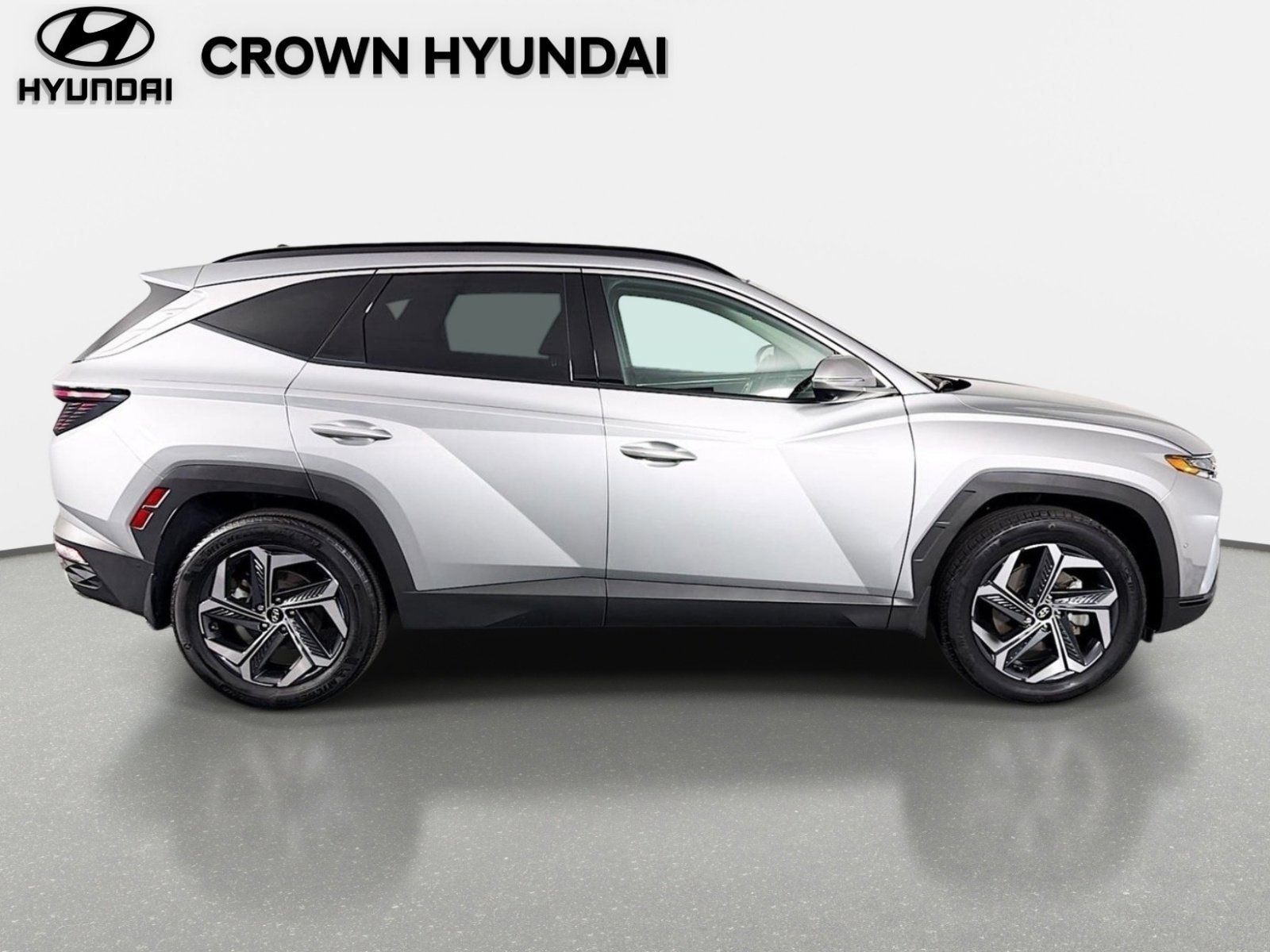 Certified 2024 Hyundai Tucson Limited AWD/4WD image 4