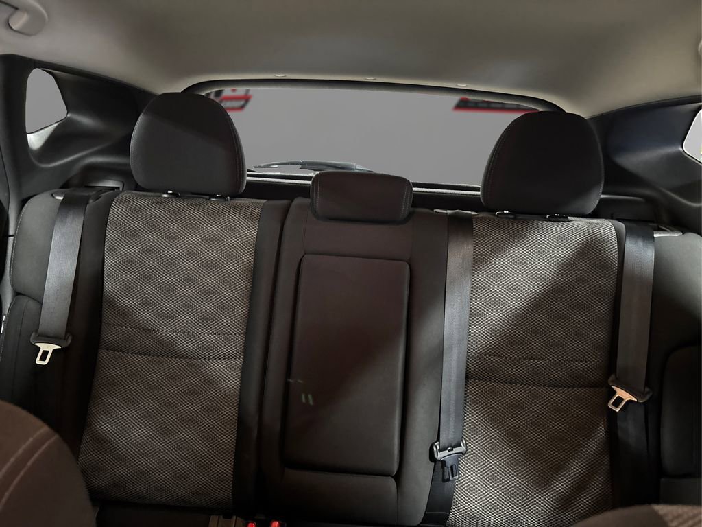 Used 2020 Nissan Rogue Sport SV image 18