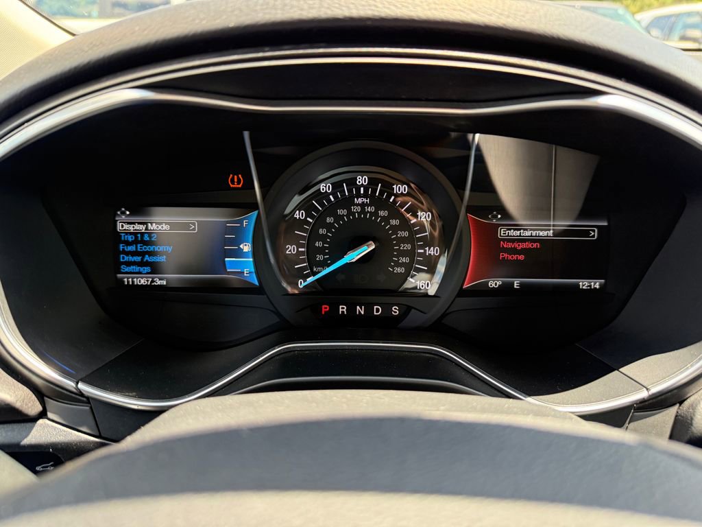 Used 2017 Ford Fusion Titanium FWD image 27