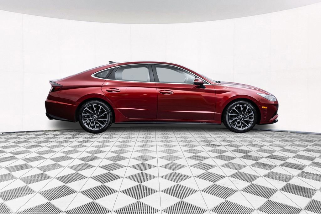 Used 2023 Hyundai Sonata Limited w/ Cargo Package image 11