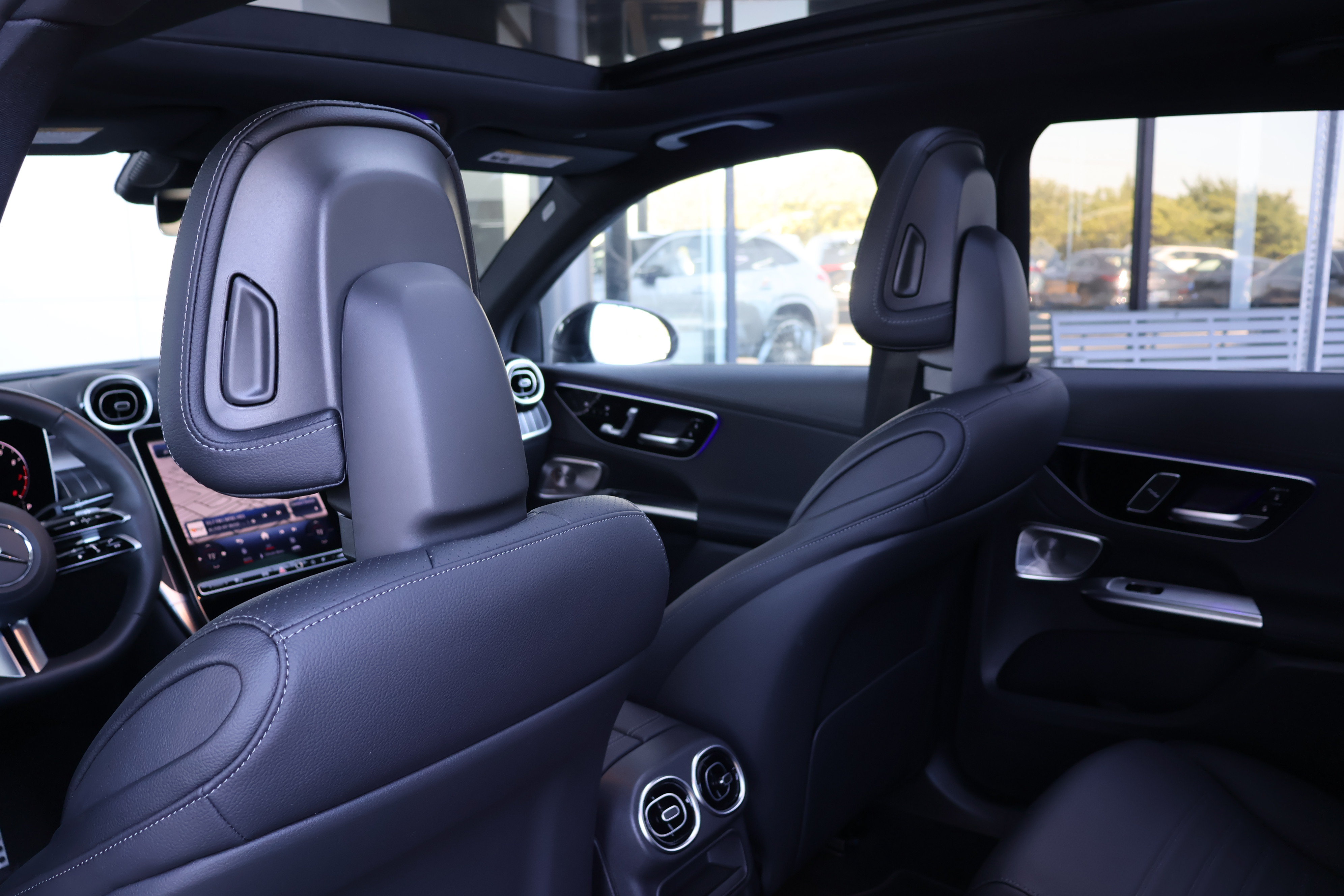 Certified 2024 Mercedes-Benz GLC 300 4MATIC image 20