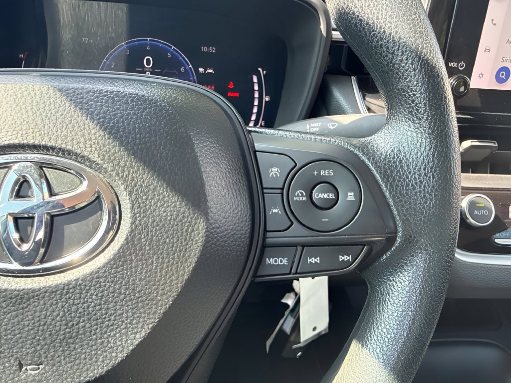 Used 2026 Toyota Corolla LE FWD image 16
