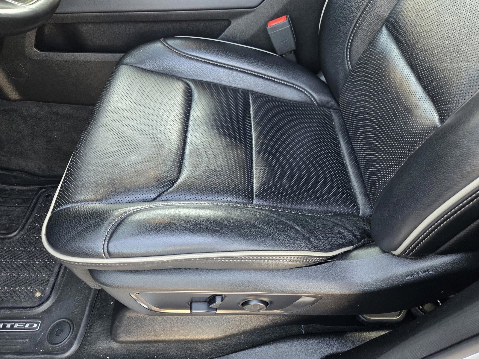 Used 2021 RAM 1500 Limited w/ Trailer Tow Group image 28