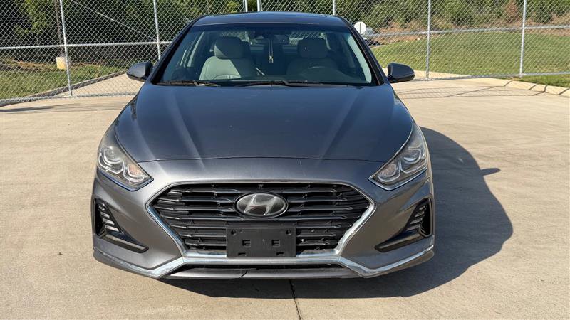 Used 2018 Hyundai Sonata Limited w/ Limited Ultimate Package 03 FWD image 8
