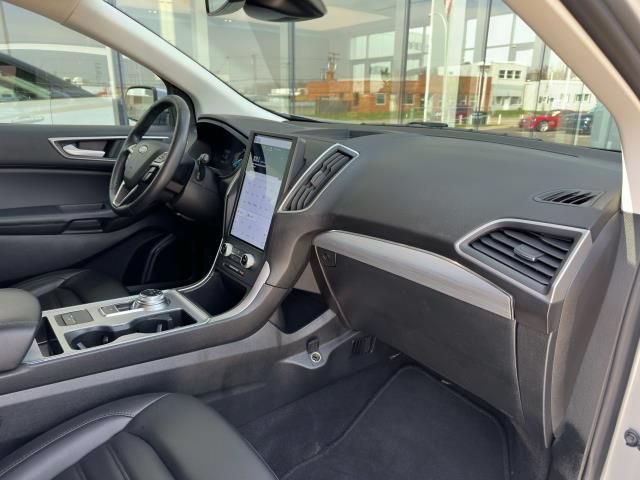 Used 2022 Ford Edge SEL w/ Convenience Package AWD/4WD image 41