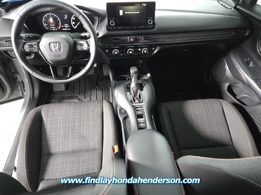 Used 2025 Honda HR-V Sport image 16