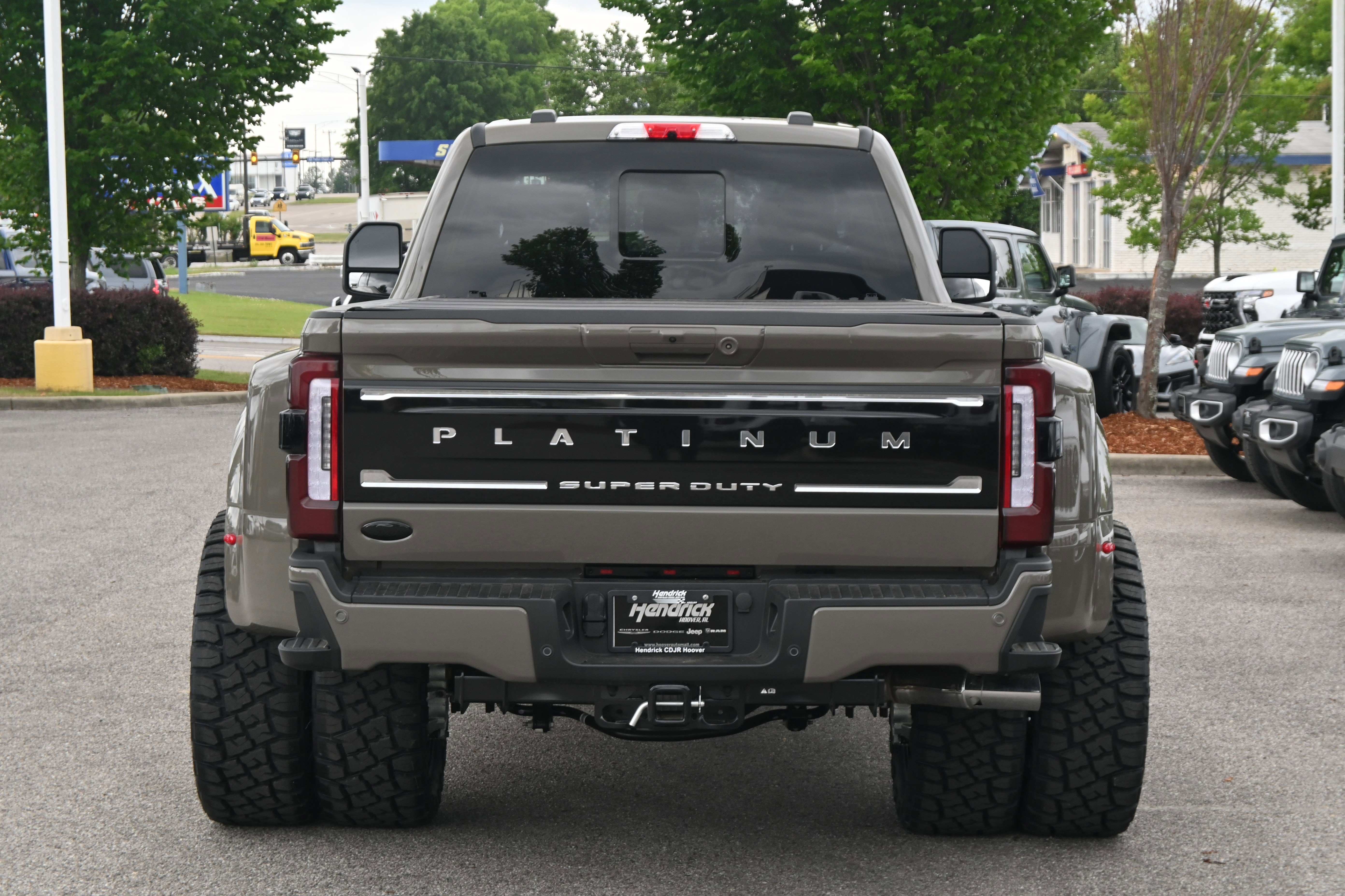Used 2026 Ford F450 Platinum w/ Platinum Plus Package AWD/4WD image 9