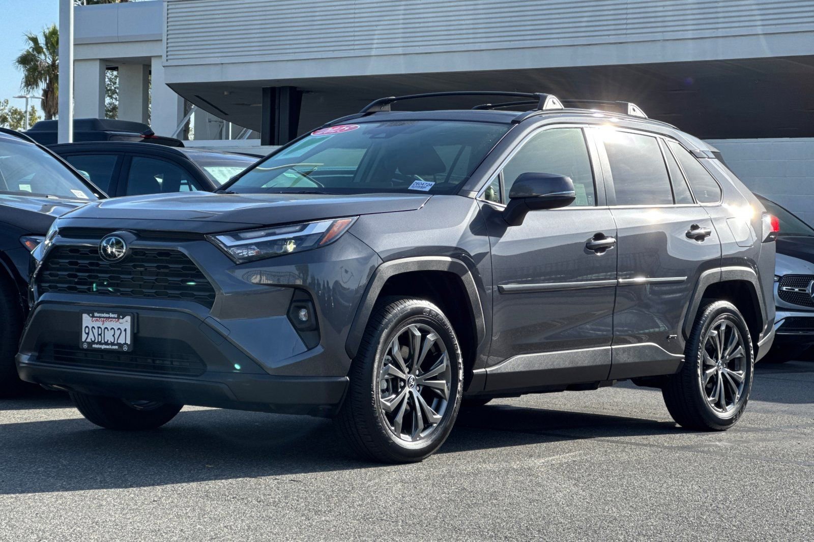Used 2025 Toyota RAV4 XLE Premium w/ Weather Package AWD/4WD image 8