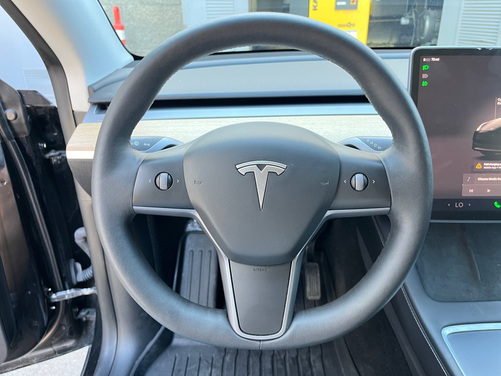 Used 2022 Tesla Model Y Long Range AWD/4WD image 12