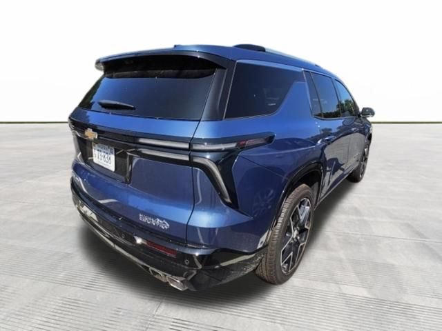 Used 2025 Chevrolet Traverse High Country AWD/4WD image 8