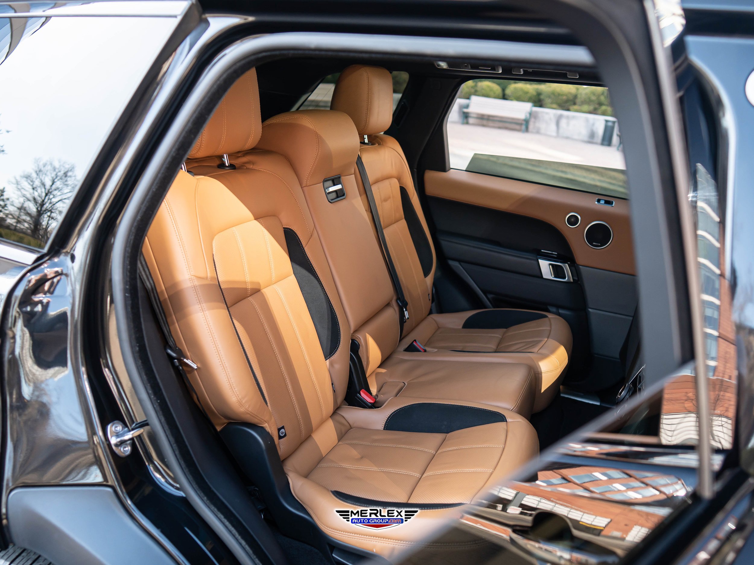 Used 2019 Land Rover Range Rover Sport Supercharged AWD/4WD image 18