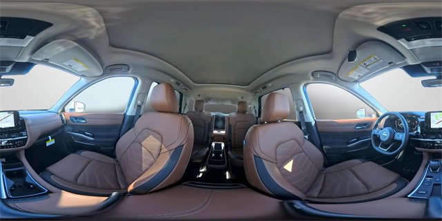 New 2025 Nissan Pathfinder Platinum image 15