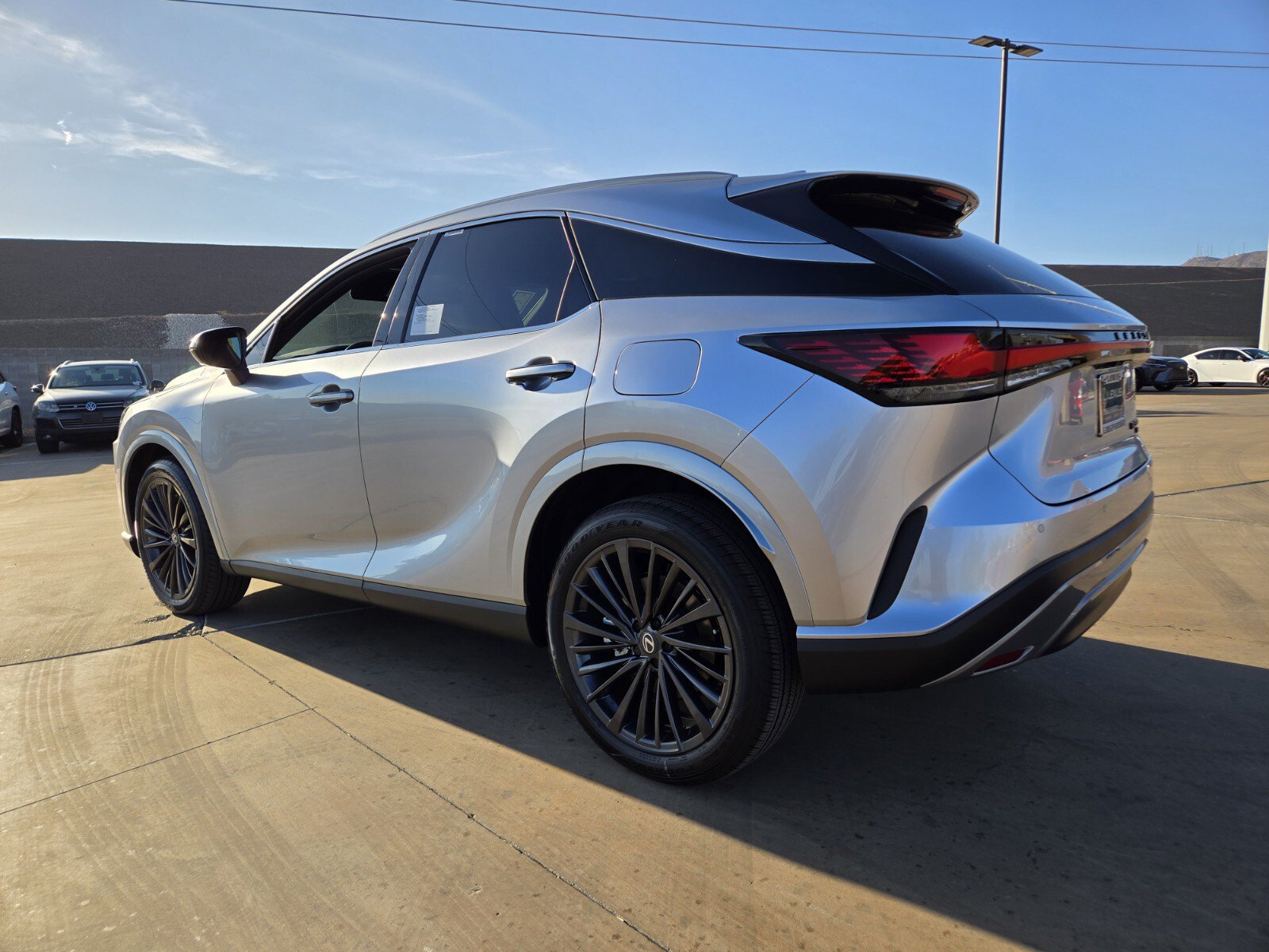 New 2026 Lexus RX 350h w/ Convenience Package AWD/4WD image 4