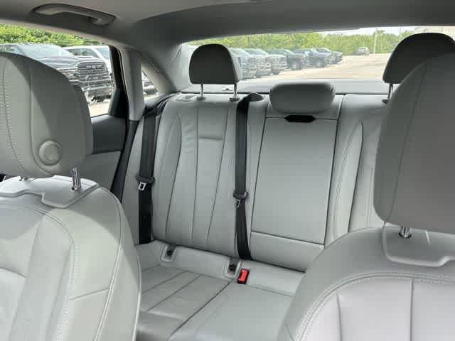 Used 2019 Audi A4 2.0T Premium Plus w/ Premium Plus Package AWD/4WD image 5