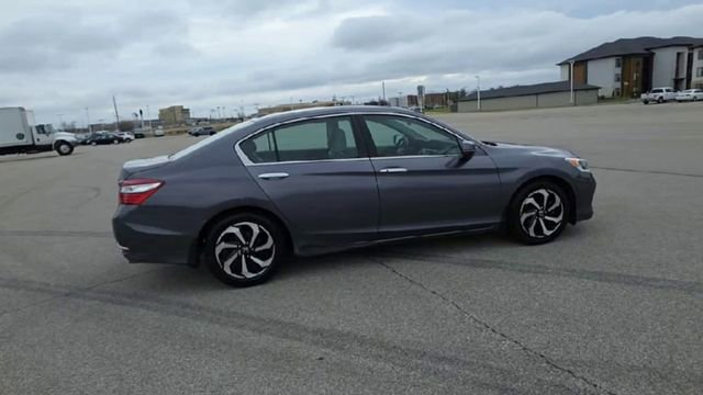 Used 2016 Honda Accord EX-L image 8