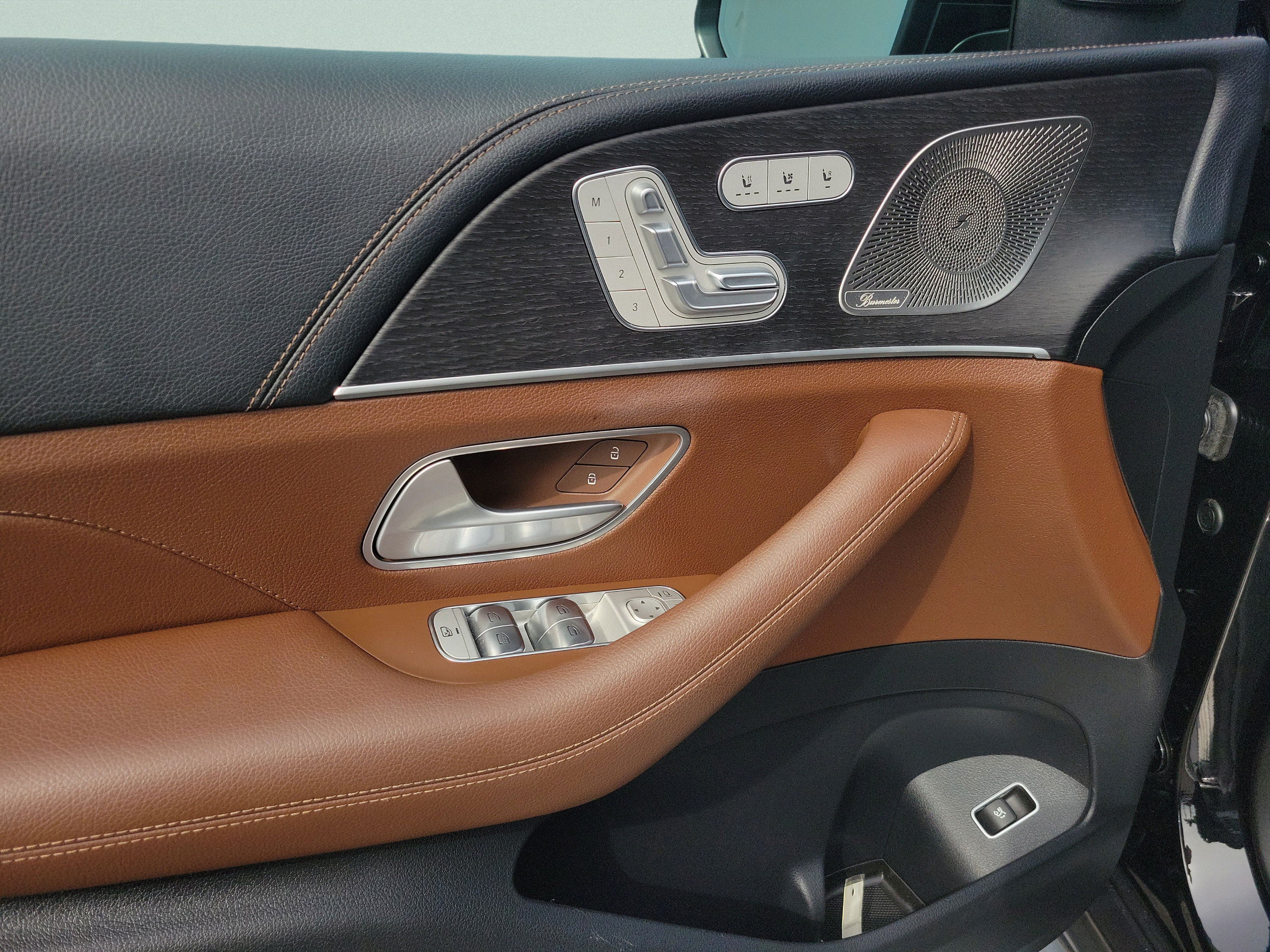 Certified 2024 Mercedes-Benz GLS 450 4MATIC image 18