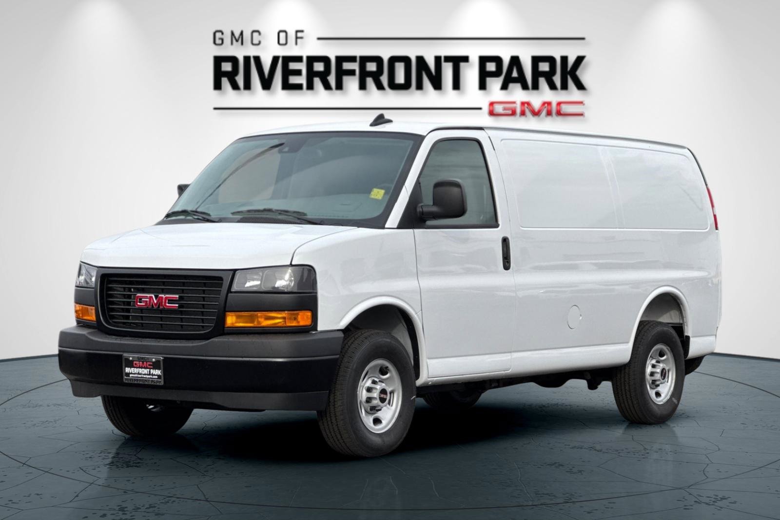 New 2025 GMC Savana 2500 w/ Driver Convenience Package image 7