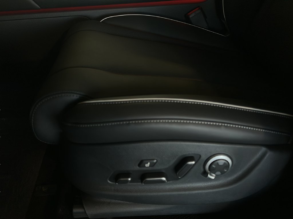 New 2026 Genesis GV80 2.5T Prestige AWD/4WD image 12