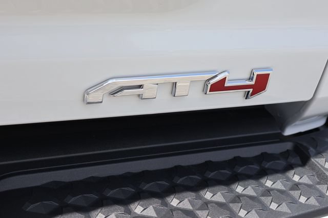 New 2026 GMC Canyon AT4 w/ Technology Plus Package AWD/4WD image 8