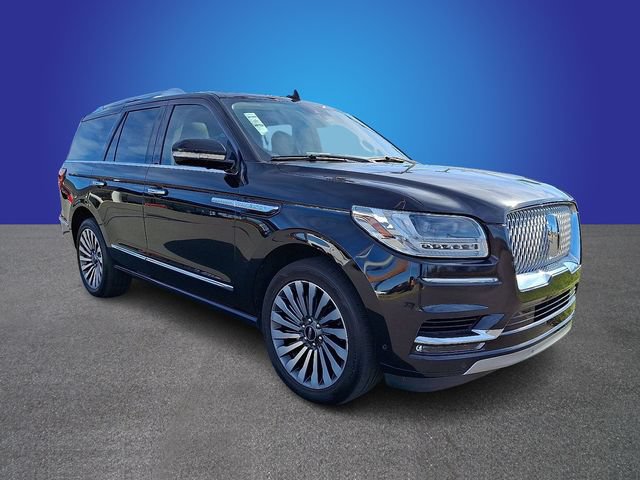Used 2019 Lincoln Navigator Reserve AWD/4WD image 3
