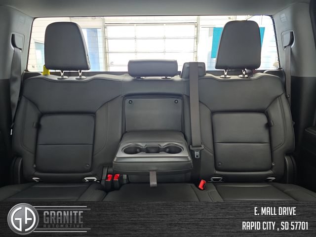Used 2024 GMC Sierra 1500 SLT AWD/4WD image 40