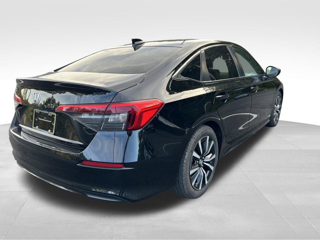 Used 2022 Honda Civic EX image 5