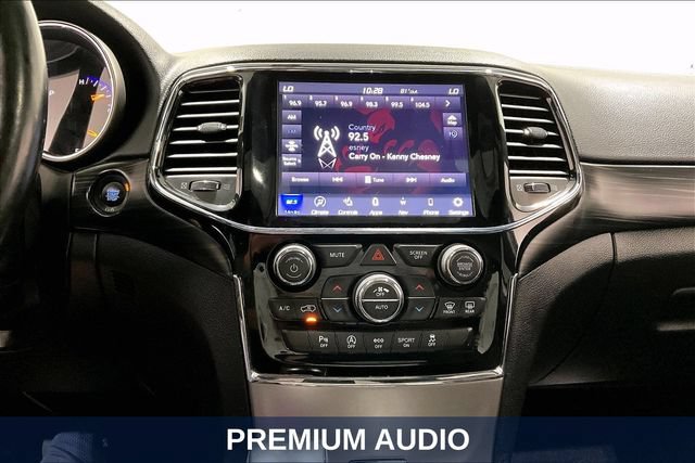 Used 2020 Jeep Grand Cherokee Altitude AWD/4WD image 20