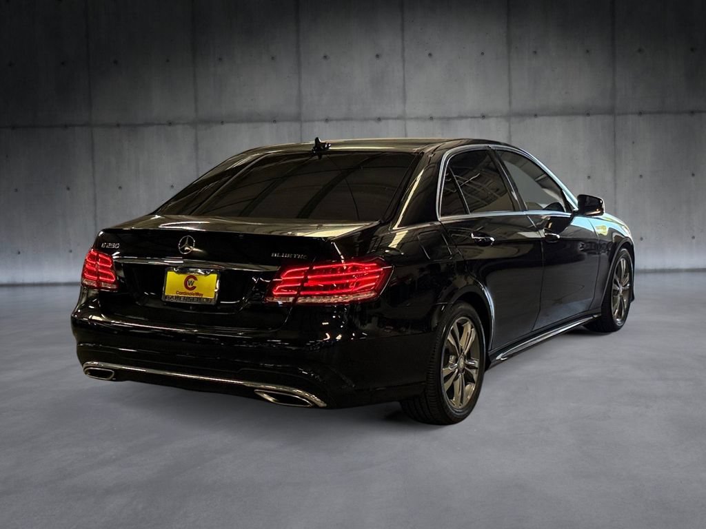 Used 2015 Mercedes-Benz E 250 BlueTEC Sedan image 5