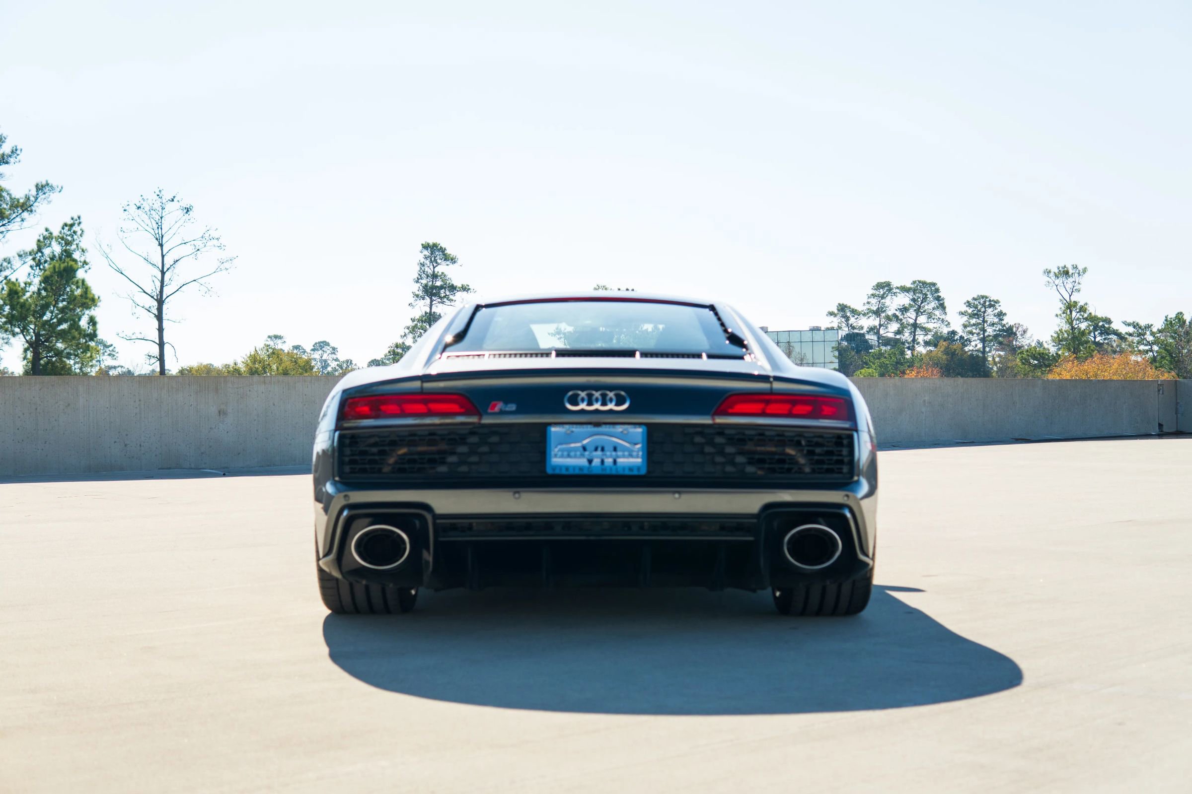 Used 2020 Audi R8 V10 w/ Carbon Exterior Package image 9