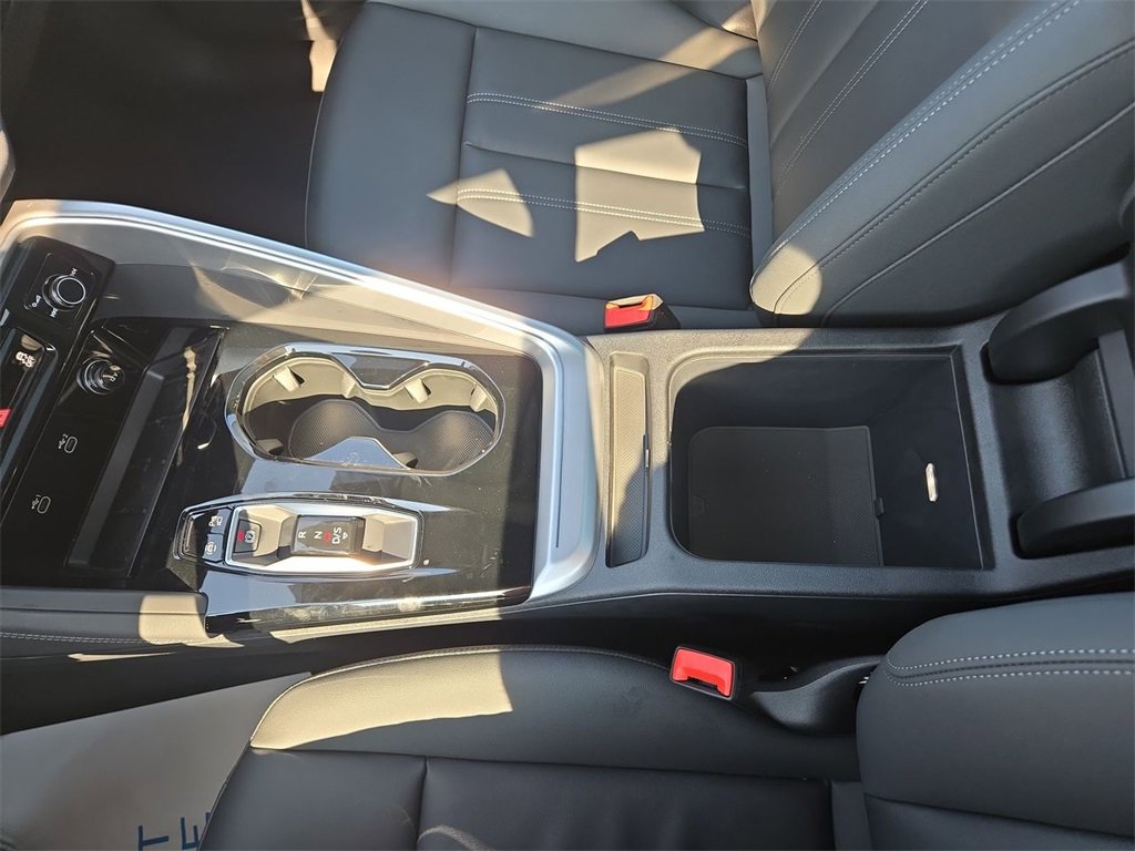 New 2025 Audi Q5 Premium image 21