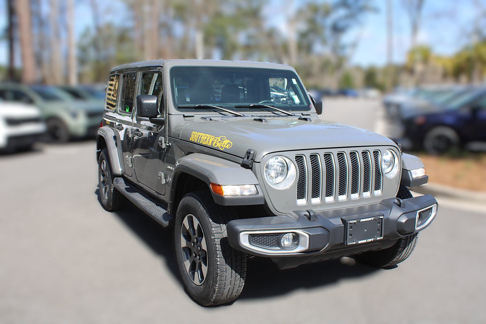 Used 2022 Jeep Wrangler Unlimited Sahara w/ Cold Weather Group image 16