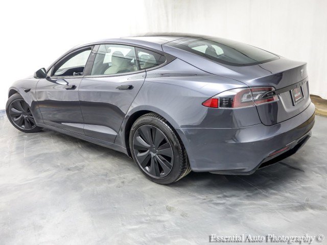 Used 2022 Tesla Model S image 8