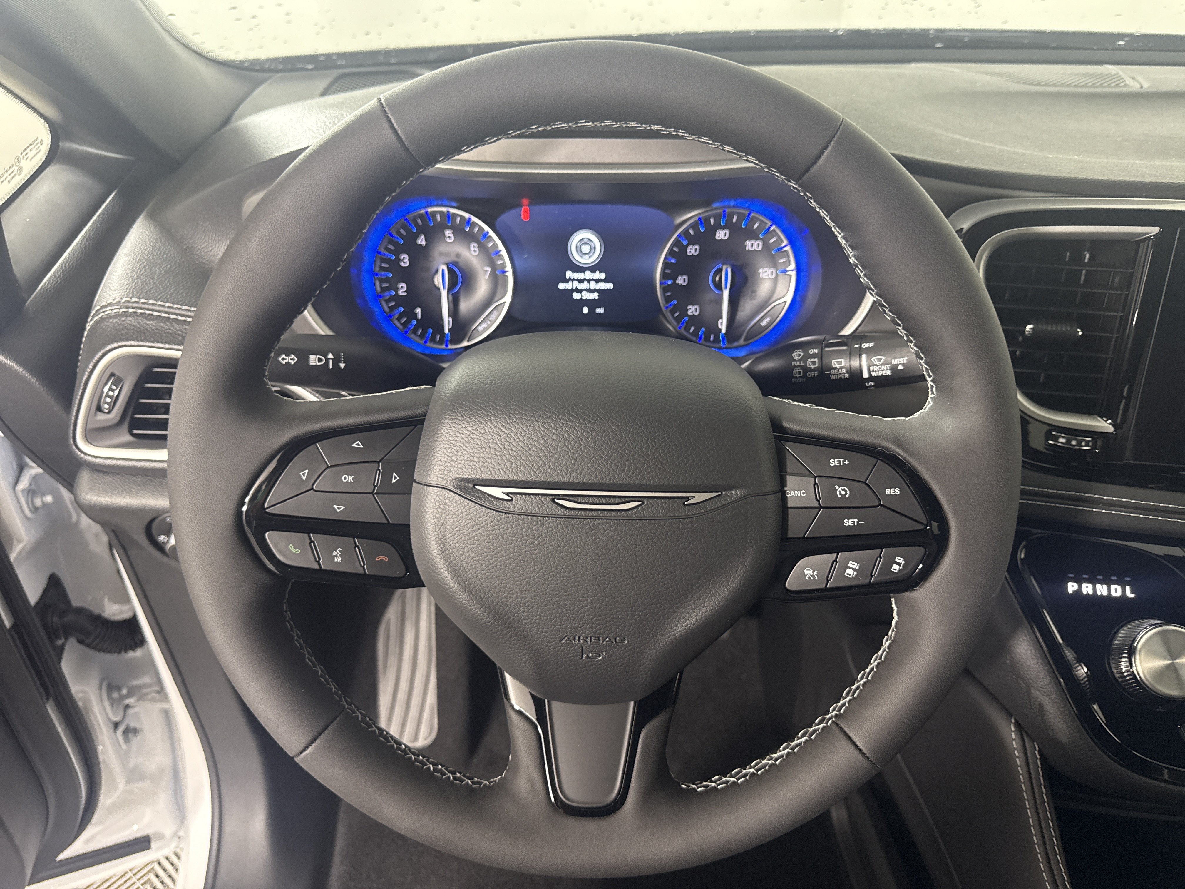 New 2027 Chrysler Pacifica Limited FWD image 16
