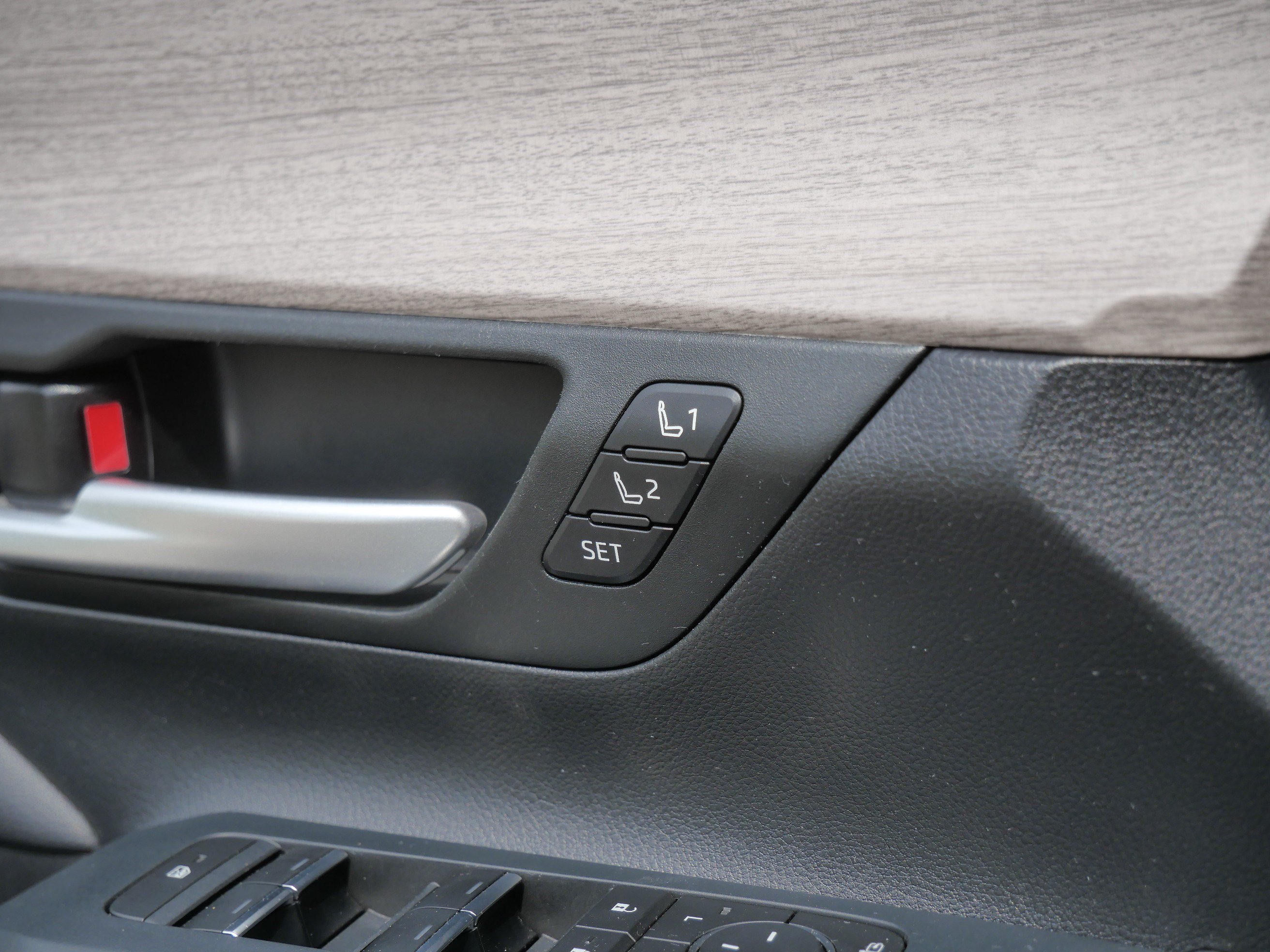 Certified 2024 Toyota Grand Highlander AWD image 34